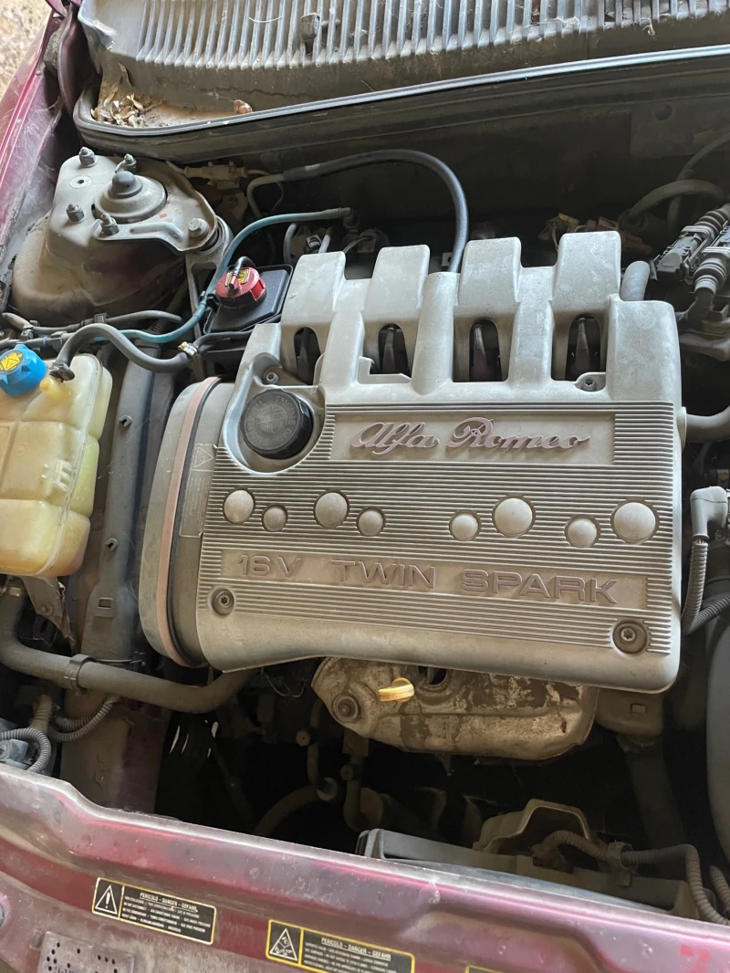 Alfa Romeo 156 2.0 16V Twin spark, снимка 5 - Автомобили и джипове - 51072012