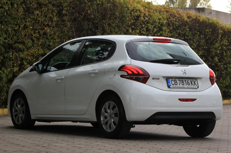 Peugeot 208 1.6 BlueHDI, снимка 4 - Автомобили и джипове - 52667127