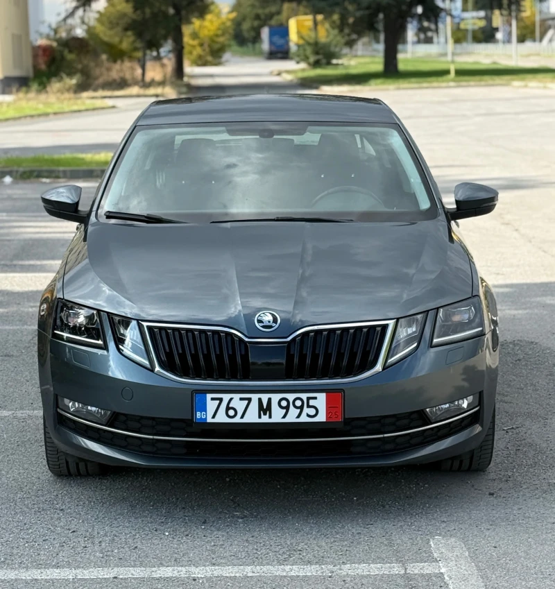 Skoda Octavia 3* FACELIFT* 1.6TDI* DISTRONIC* DSG7* РЕАЛНИ КМ, снимка 2 - Автомобили и джипове - 52066907