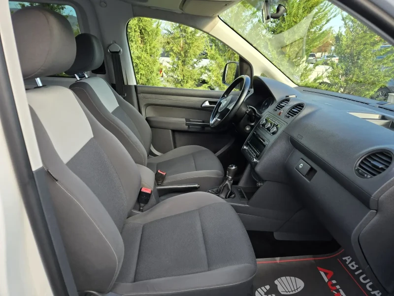 VW Caddy 1.6TDI-102кс= КЛИМАТИК= ПЪТНИЧЕСКИ, снимка 15 - Автомобили и джипове - 52123101