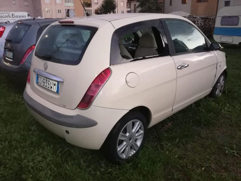 Lancia Ypsilon 1.2 - [1] 