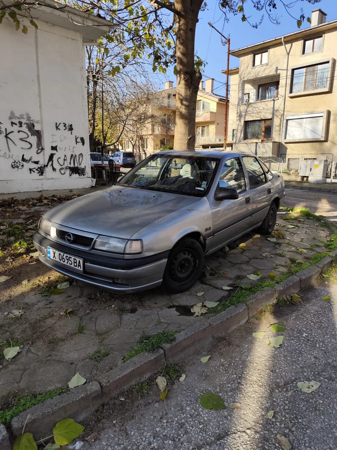 Opel Vectra 1.6, снимка 1