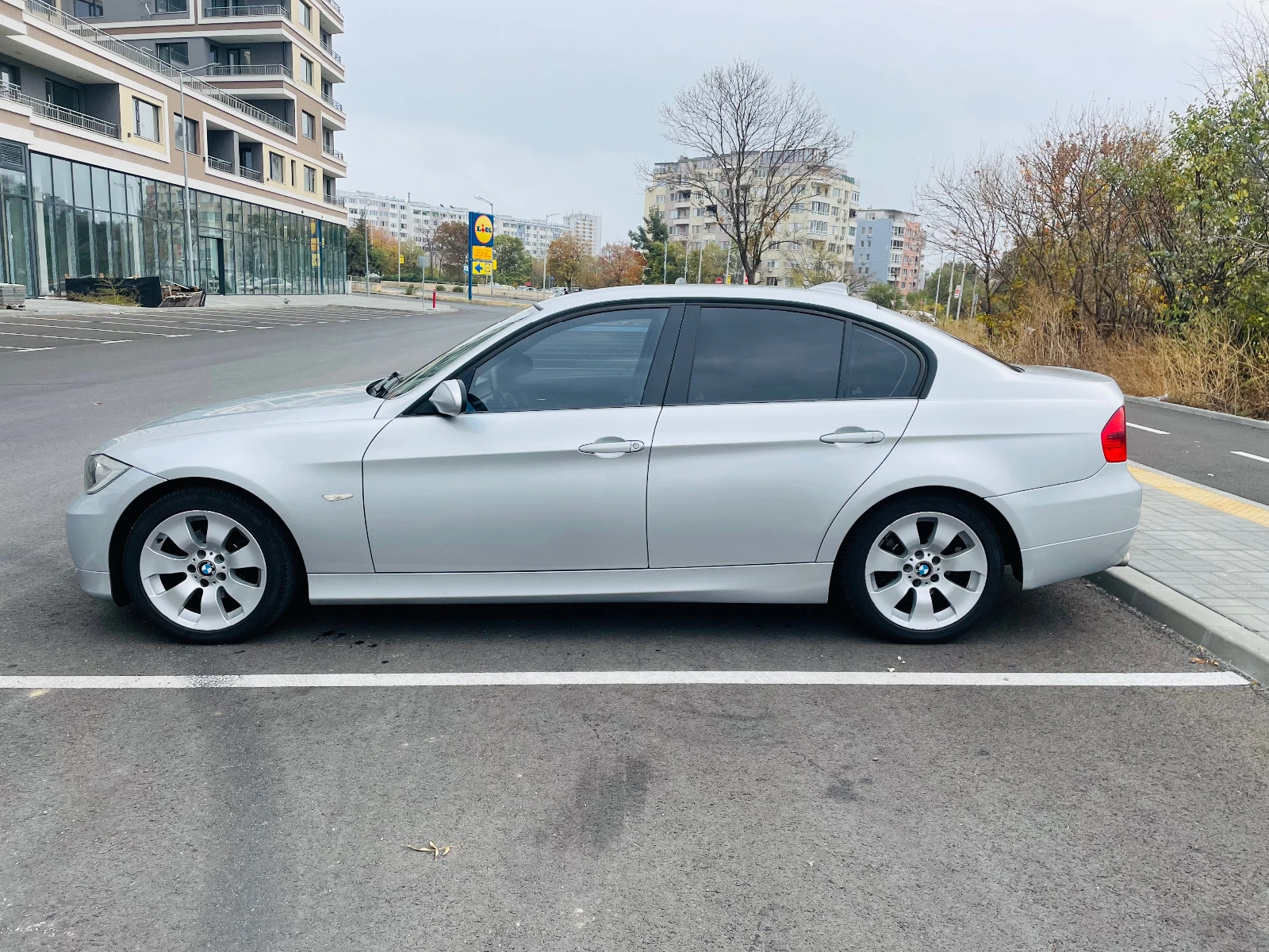 BMW 318  - изображение 4