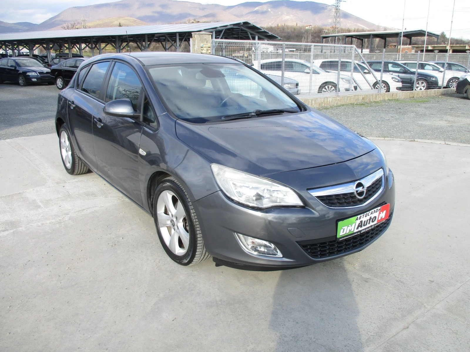 Opel Astra 1.6/KATO NOVA - изображение 2