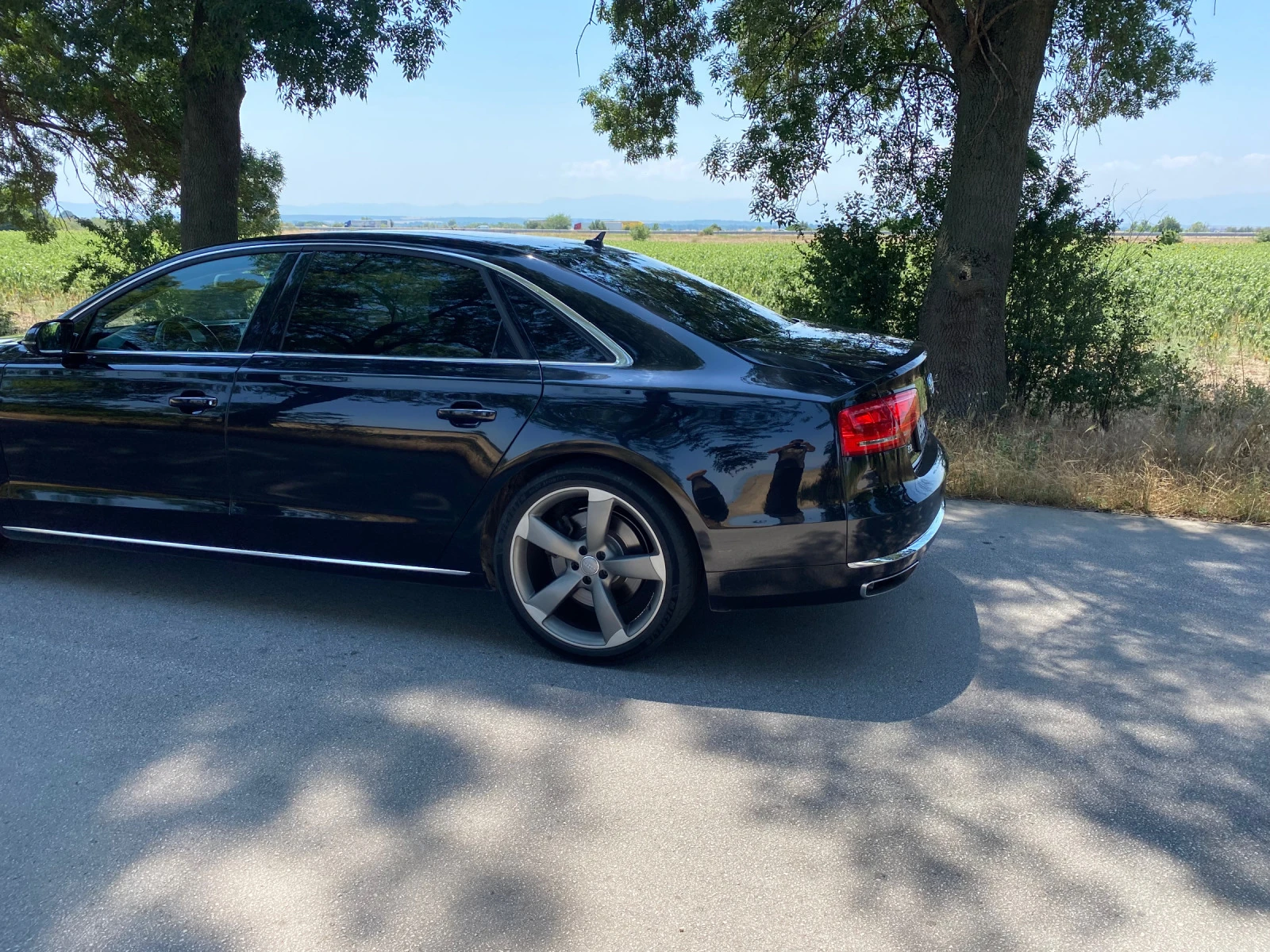 Audi A8 4.2TDI - изображение 4