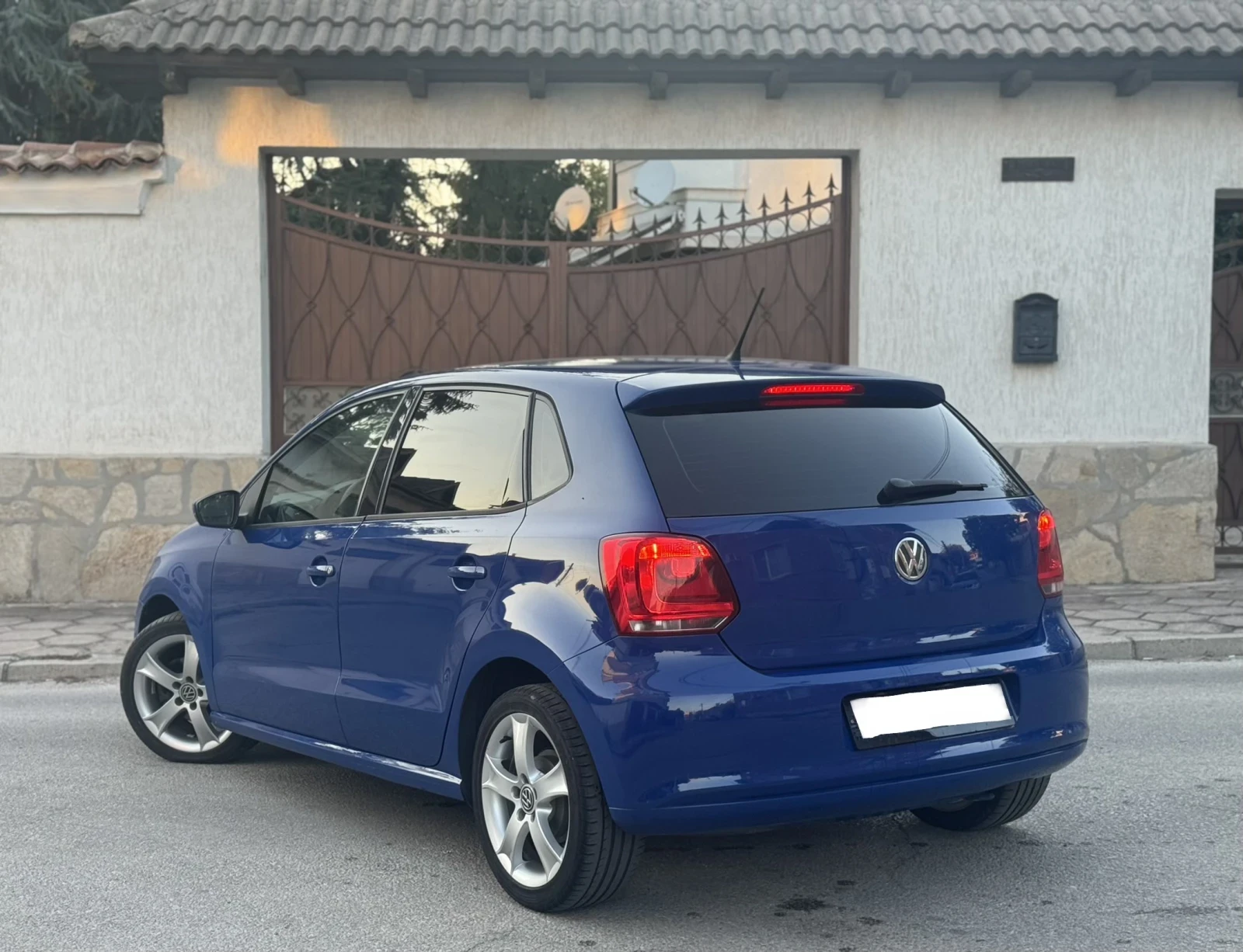 VW Polo Като нов* Холандия* Клима* Регистриран - изображение 4