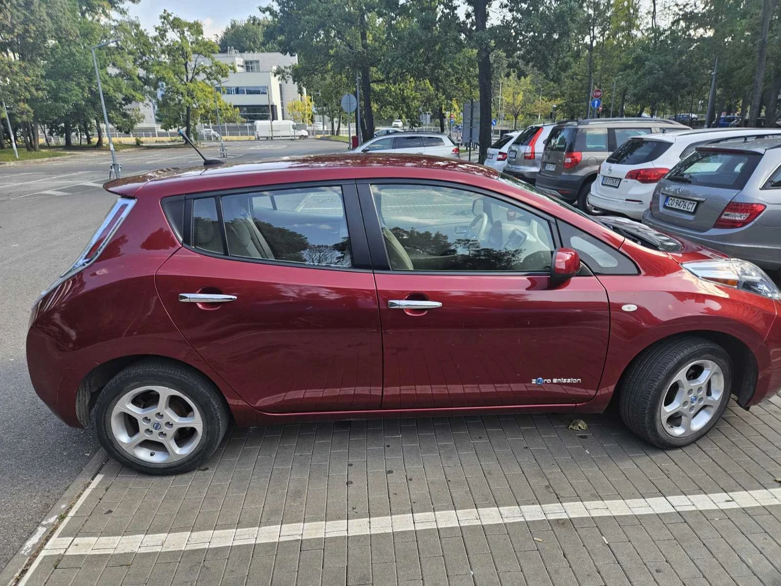 Nissan Leaf   - изображение 5