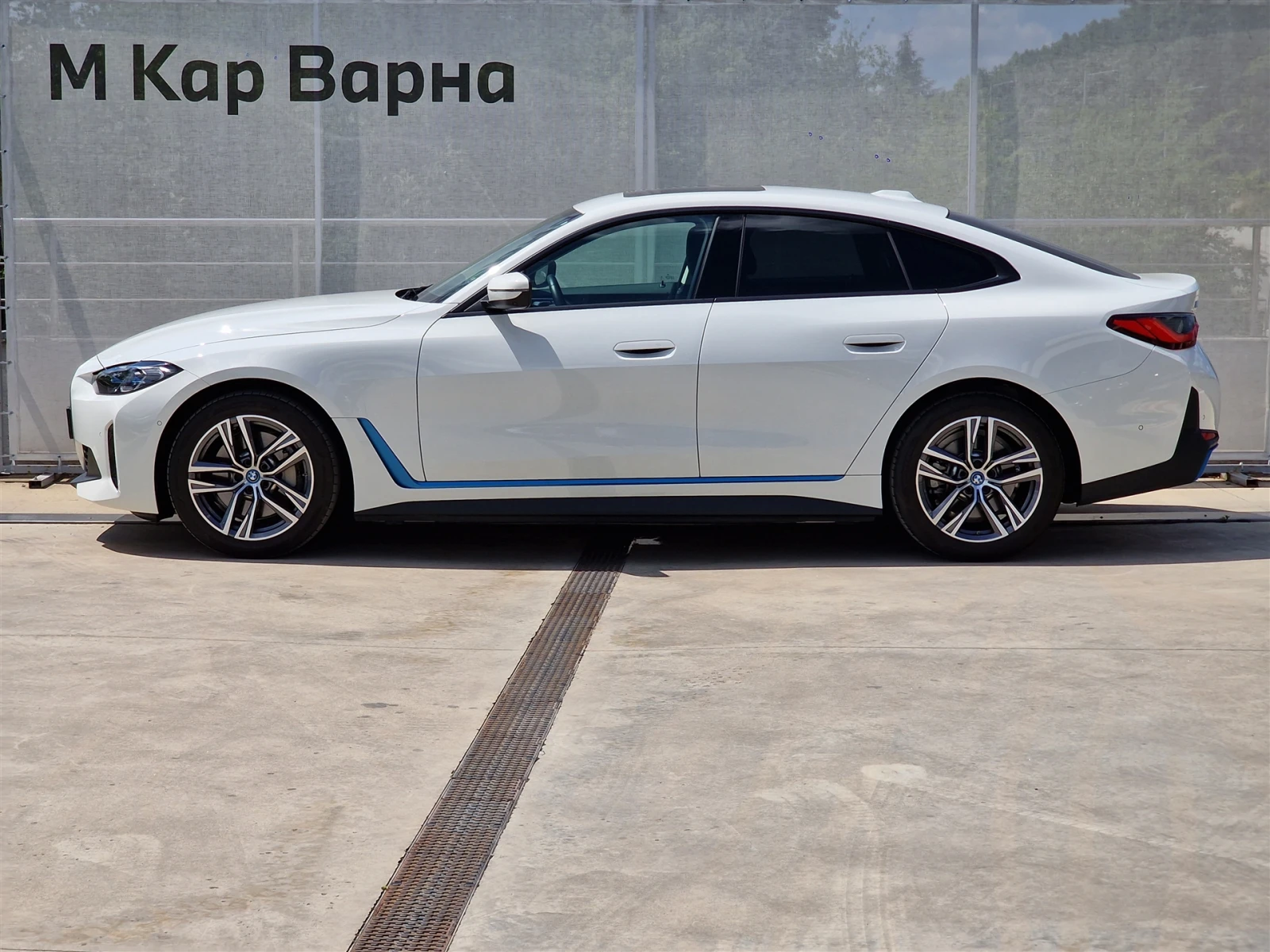 BMW i4 eDrive40 Гран Купе - изображение 3