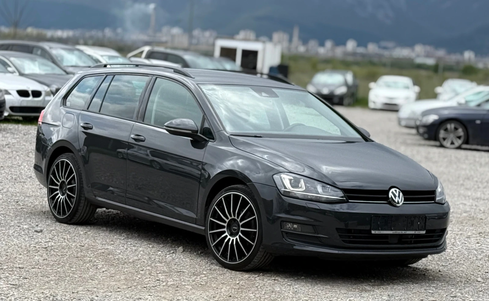 VW Golf 2.0TDi 150к.с * DSG* * Навигация*  | Mobile.bg — изображение 1