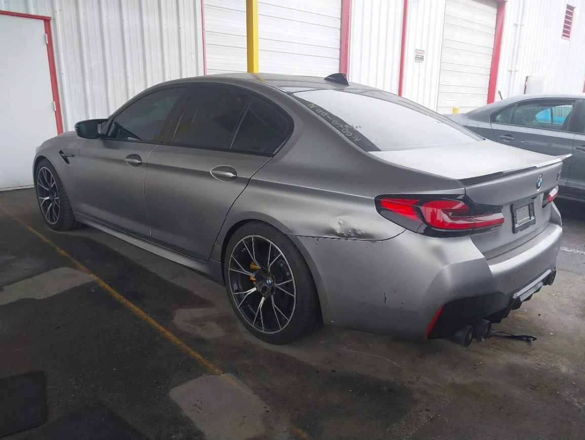 BMW M5 COMPETITION - изображение 3