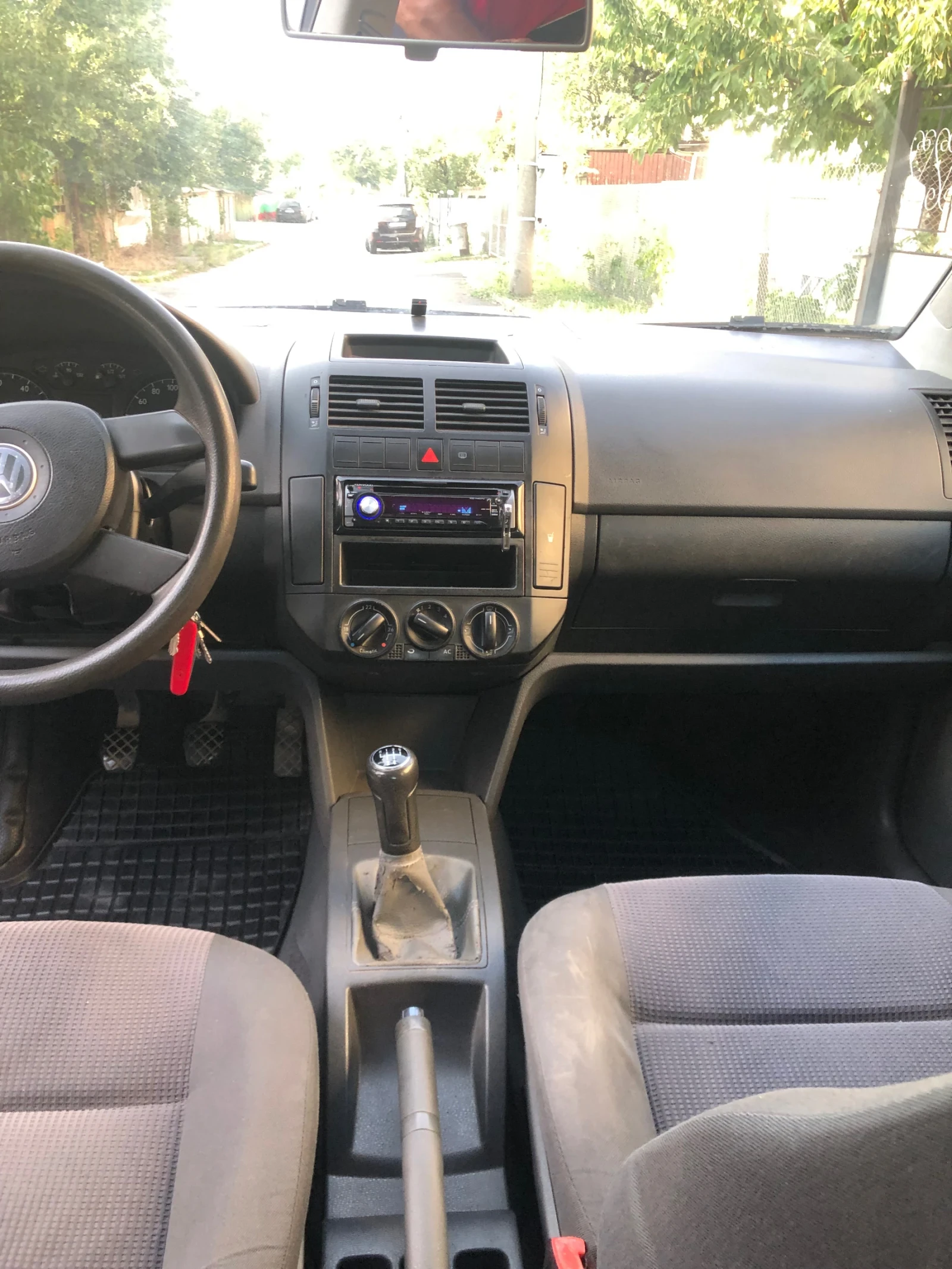 VW Polo  - изображение 8