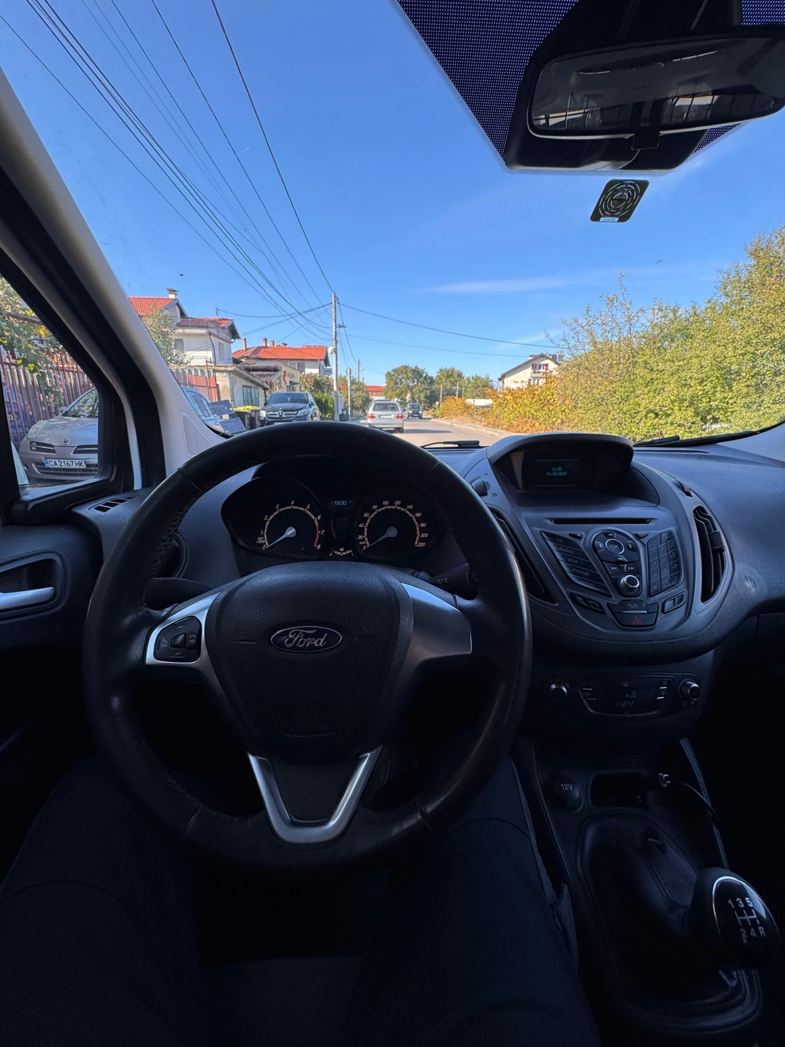 Ford Courier Напълно обслужена/ Сервизна книжка - изображение 10