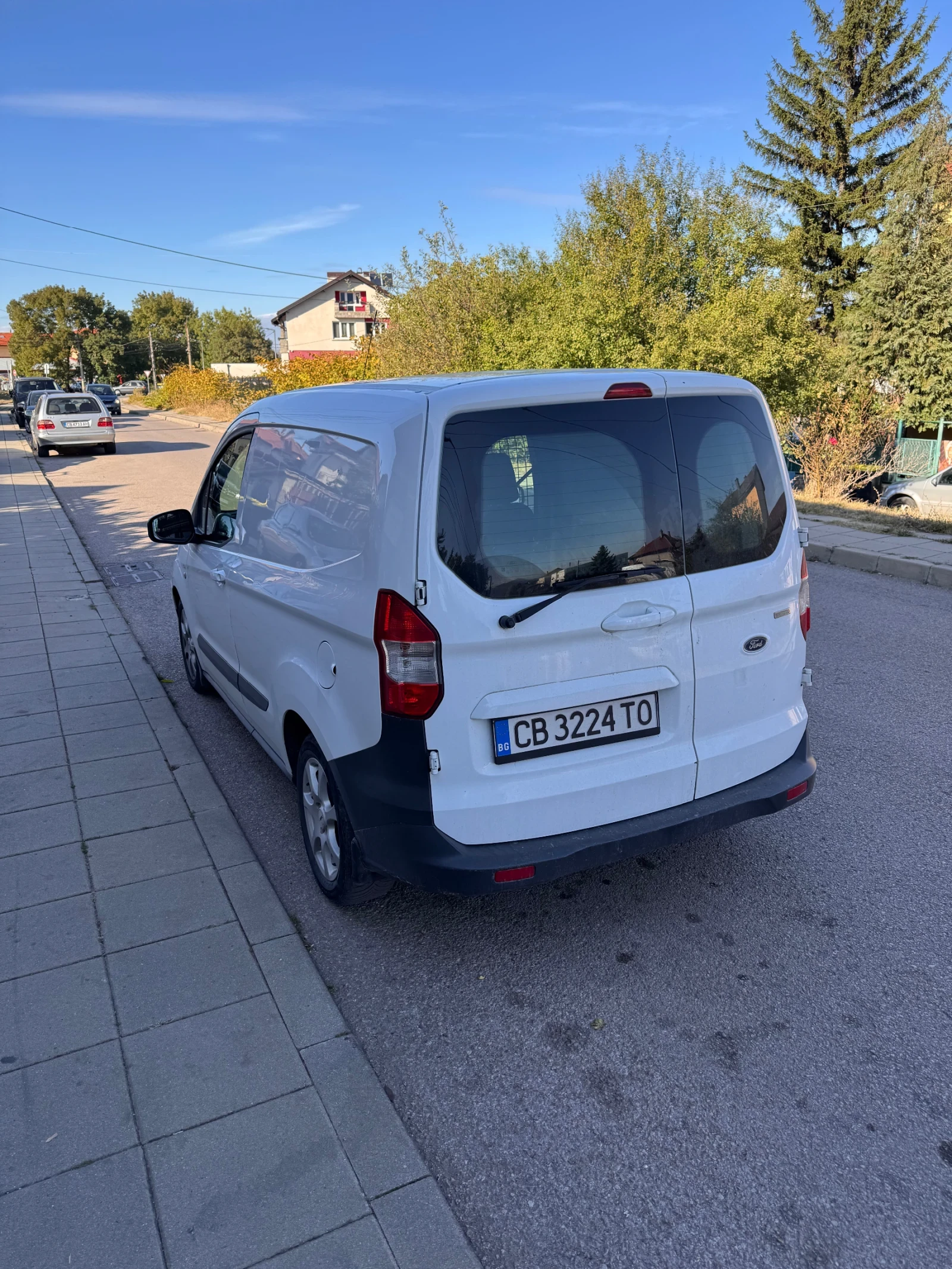 Ford Courier Напълно обслужена/ Сервизна книжка - изображение 3