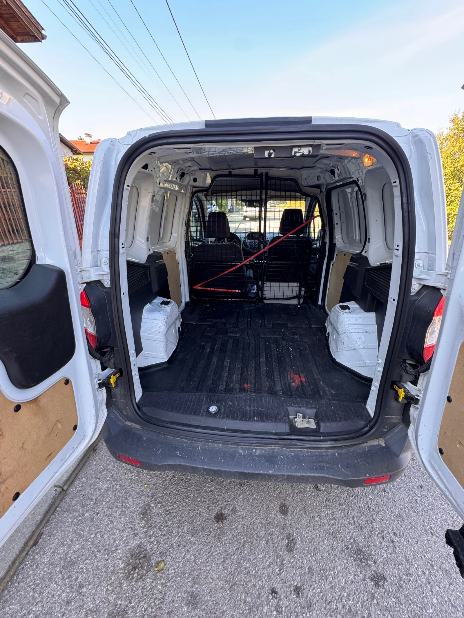Ford Courier Напълно обслужена/ Сервизна книжка - изображение 9