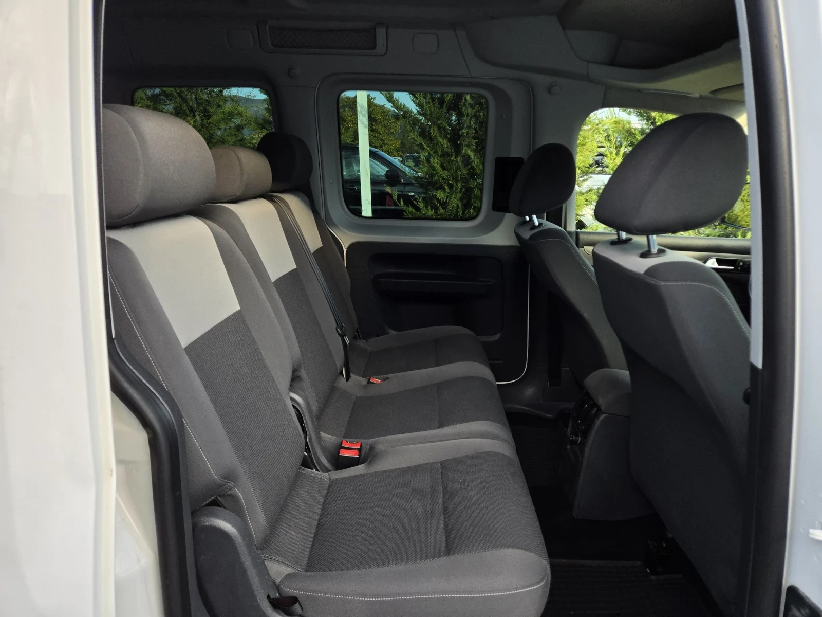 VW Caddy 1.6TDI-102��= ��������= ���������� | Mobile.bg � ����������� 14