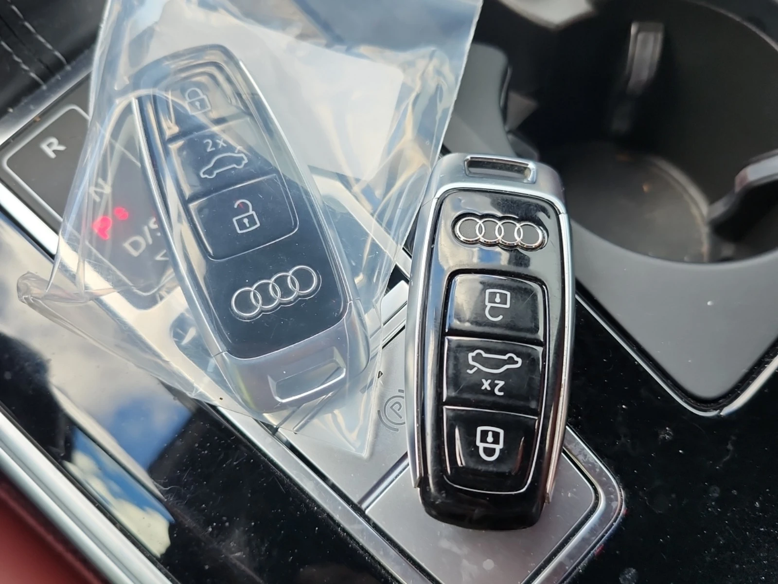 Audi S6 SEDAN * * CARFAX * *   * *  | Mobile.bg   15