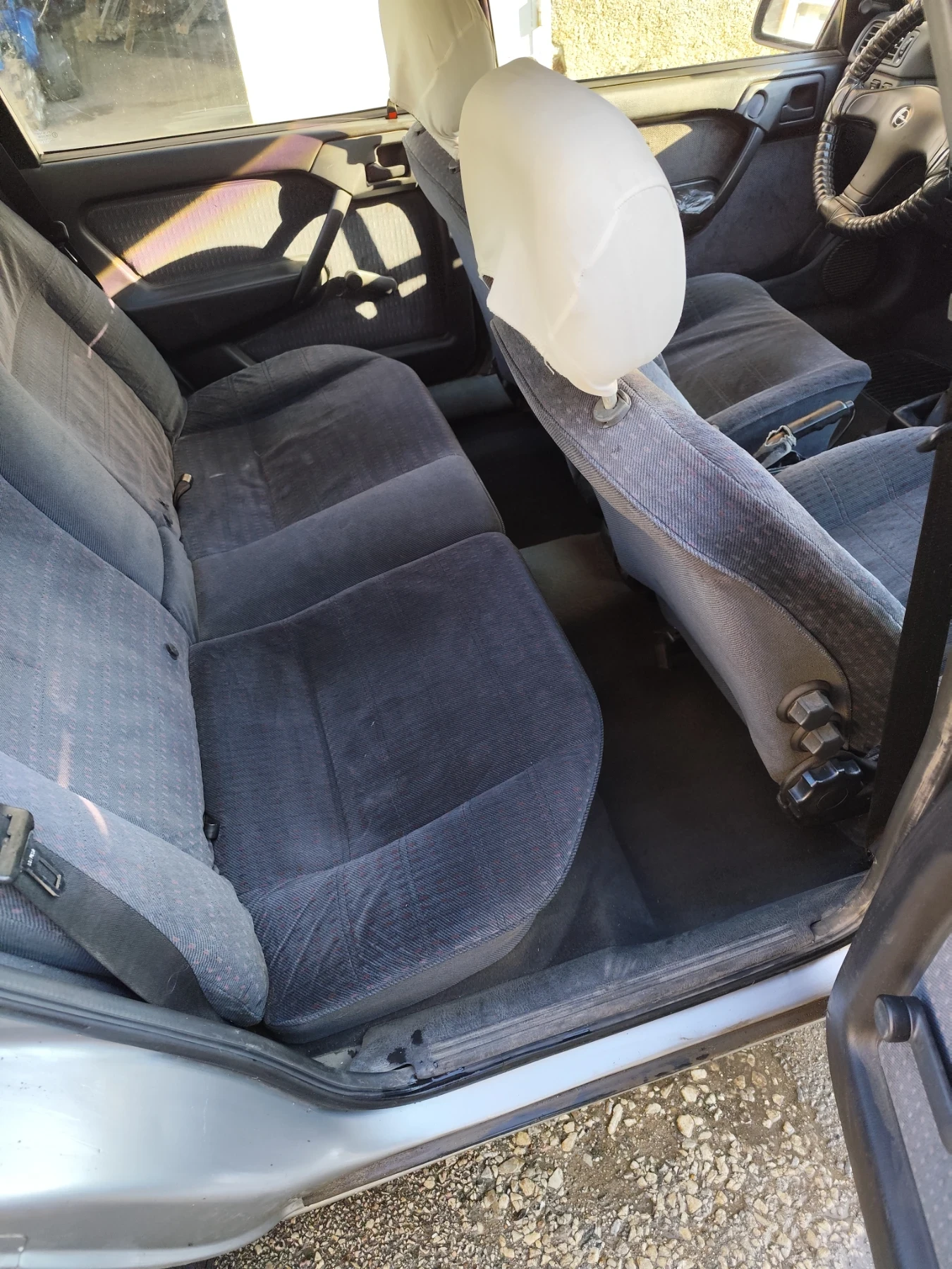 Opel Vectra 1.6 - изображение 5