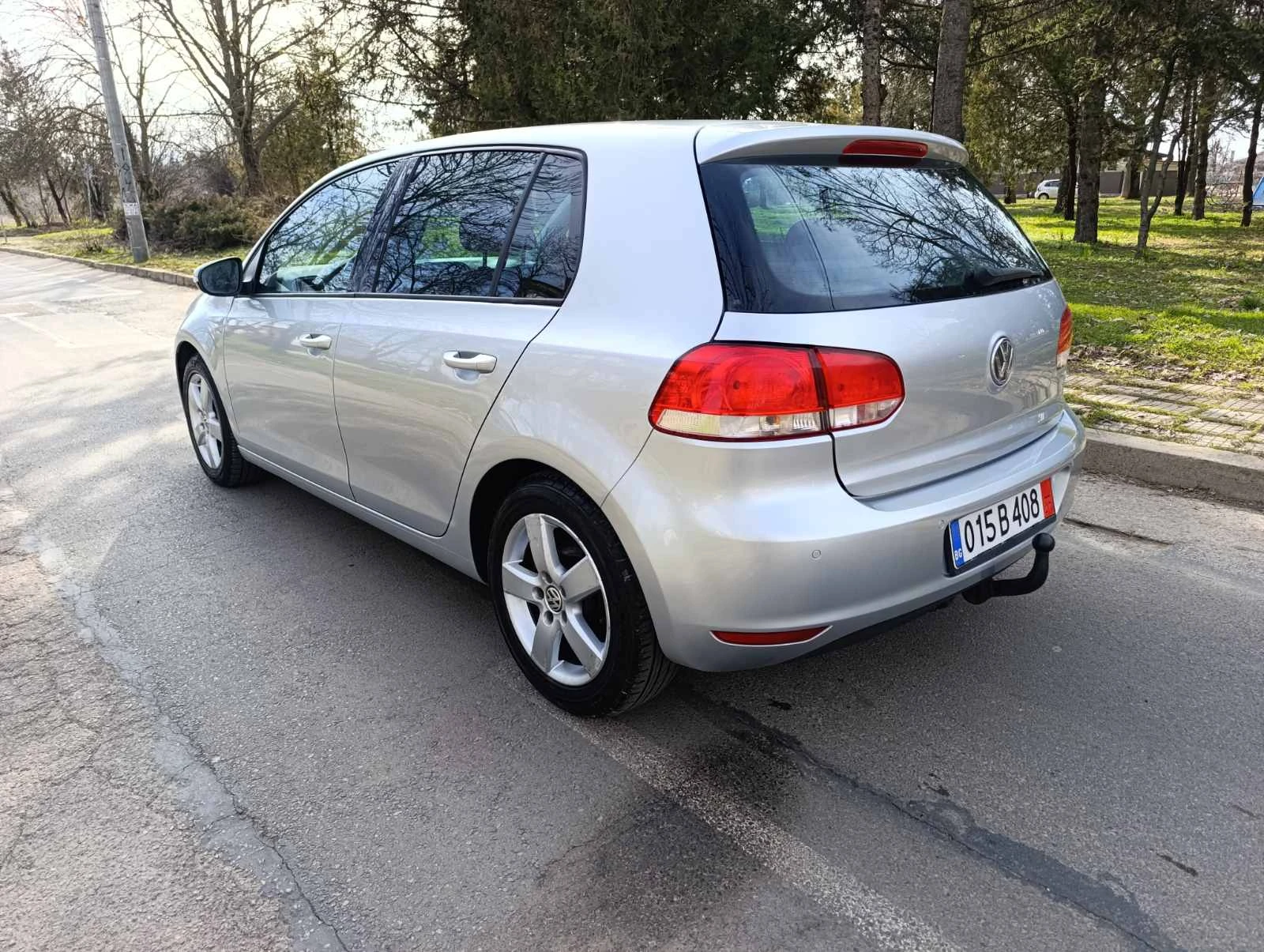 VW Golf 2010г Отлично състояние - изображение 7