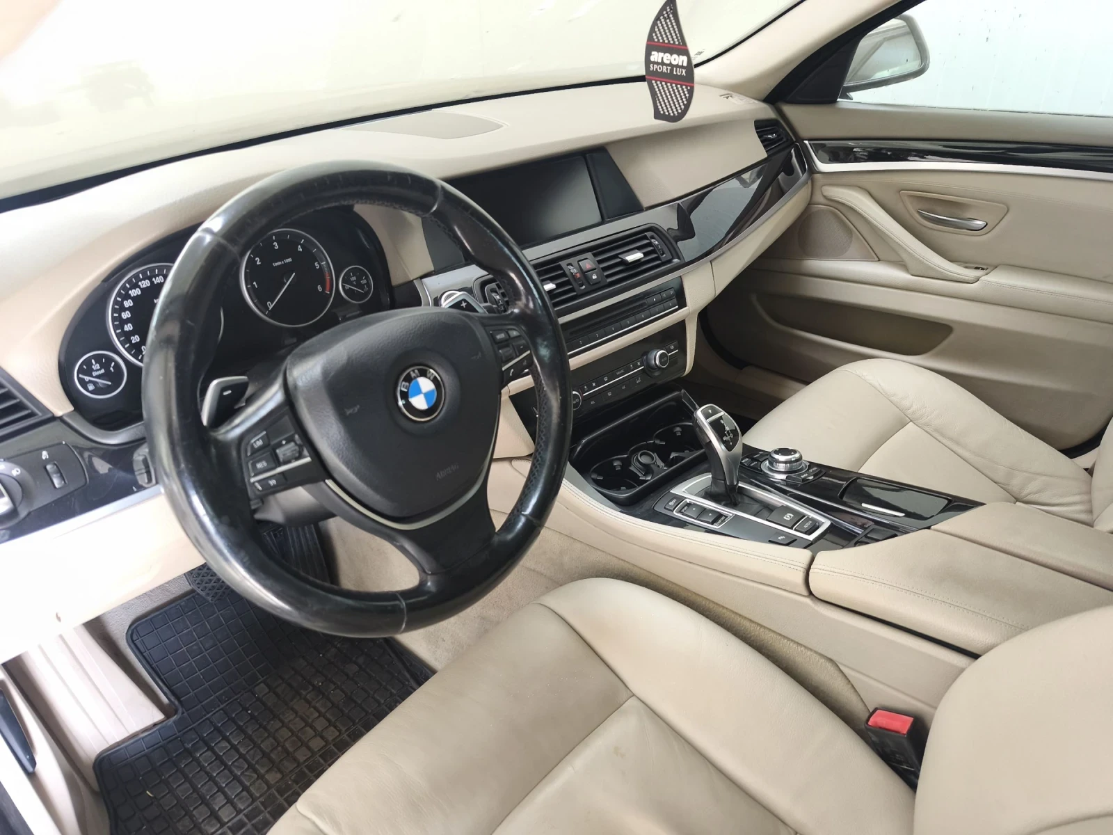 BMW 520, снимка 7 - Автомобили и джипове - 53784373