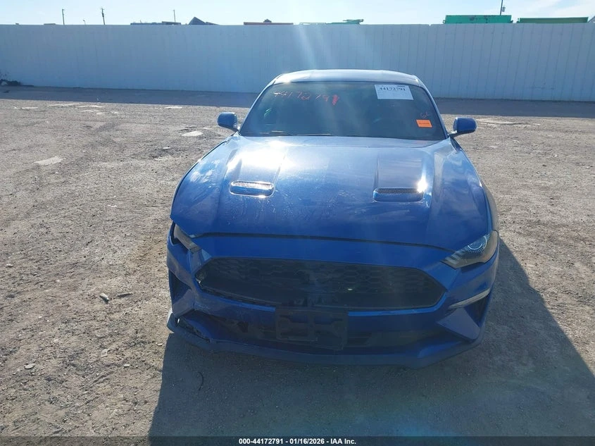 Ford Mustang 2.3l Ecoboost, снимка 12 - Автомобили и джипове - 53907604