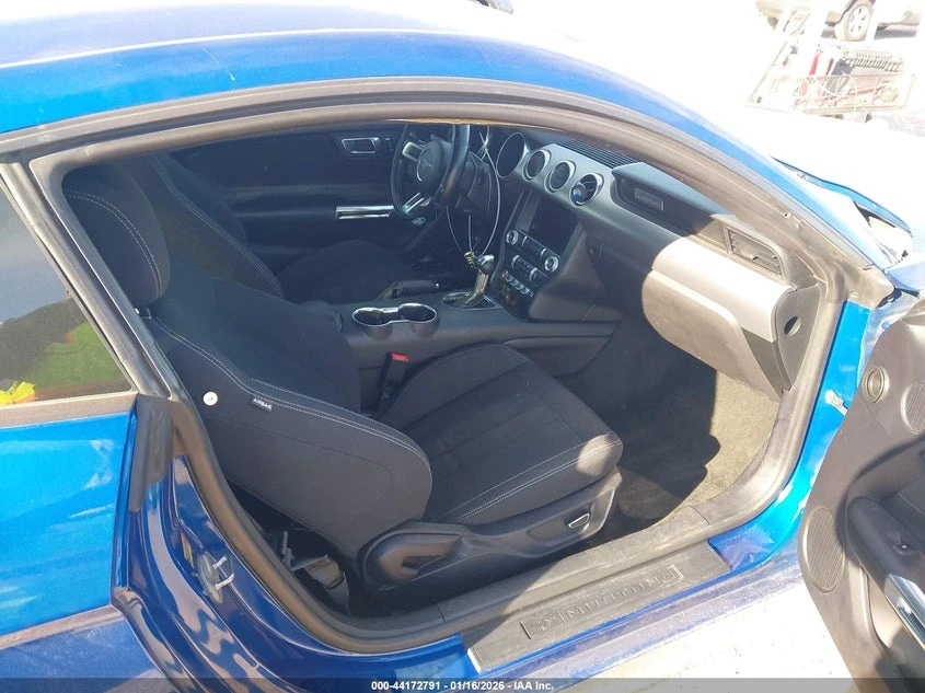 Ford Mustang 2.3l Ecoboost, снимка 5 - Автомобили и джипове - 53907604