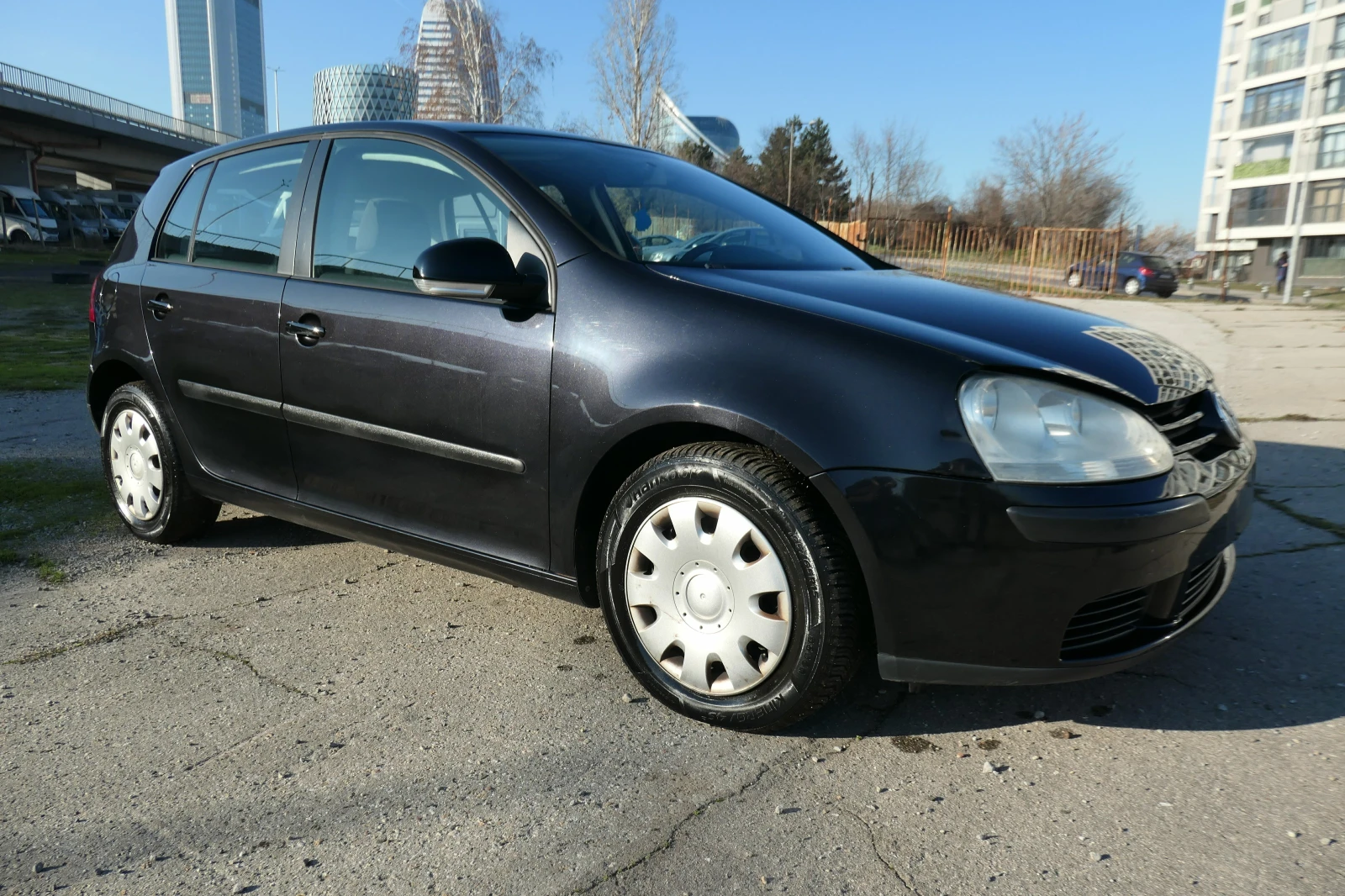 VW Golf 1.9TDI 105кс 6ск GT ИТАЛИЯ, снимка 4 - Автомобили и джипове - 54116231