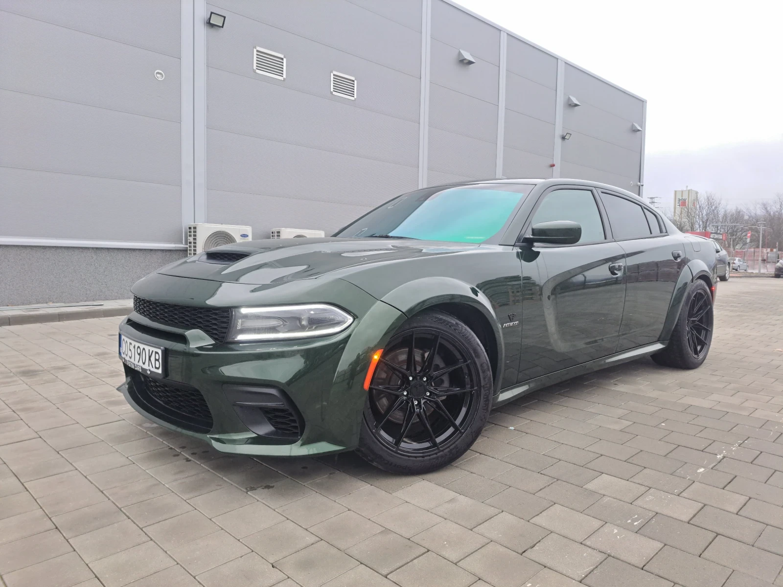 Dodge Charger 5.7 HEMI RT WIDE BODY