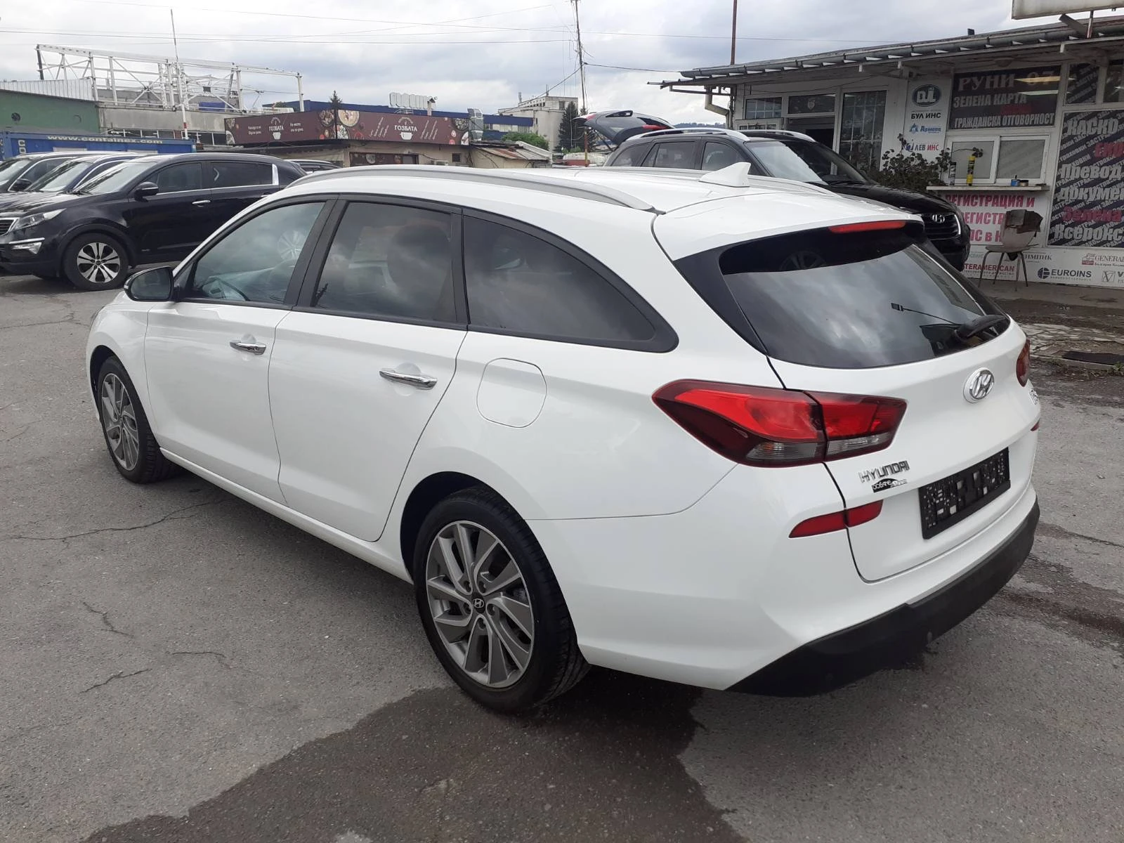 Hyundai I30 1, 6 PREMIUM EVRO 6B.DVD TV  KAMERA ., снимка 3 - Автомобили и джипове - 54642118