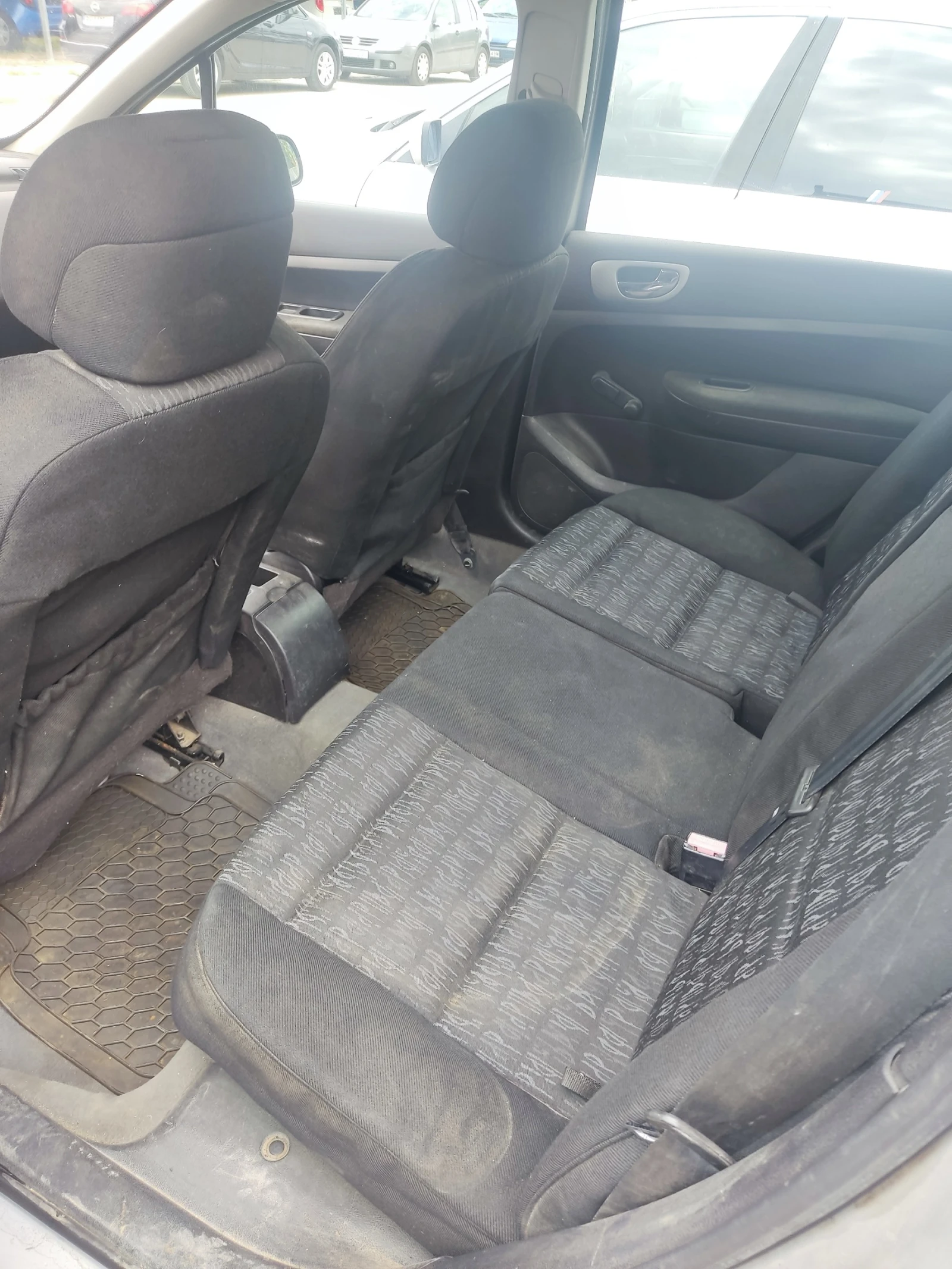 Peugeot 307 HDI, снимка 8 - Автомобили и джипове - 54643261