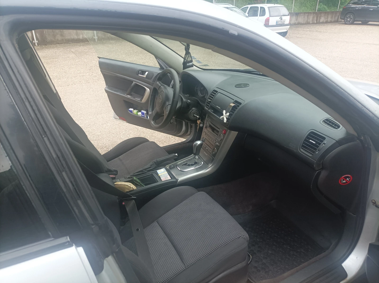 Subaru Outback, снимка 7 - Автомобили и джипове - 54648555