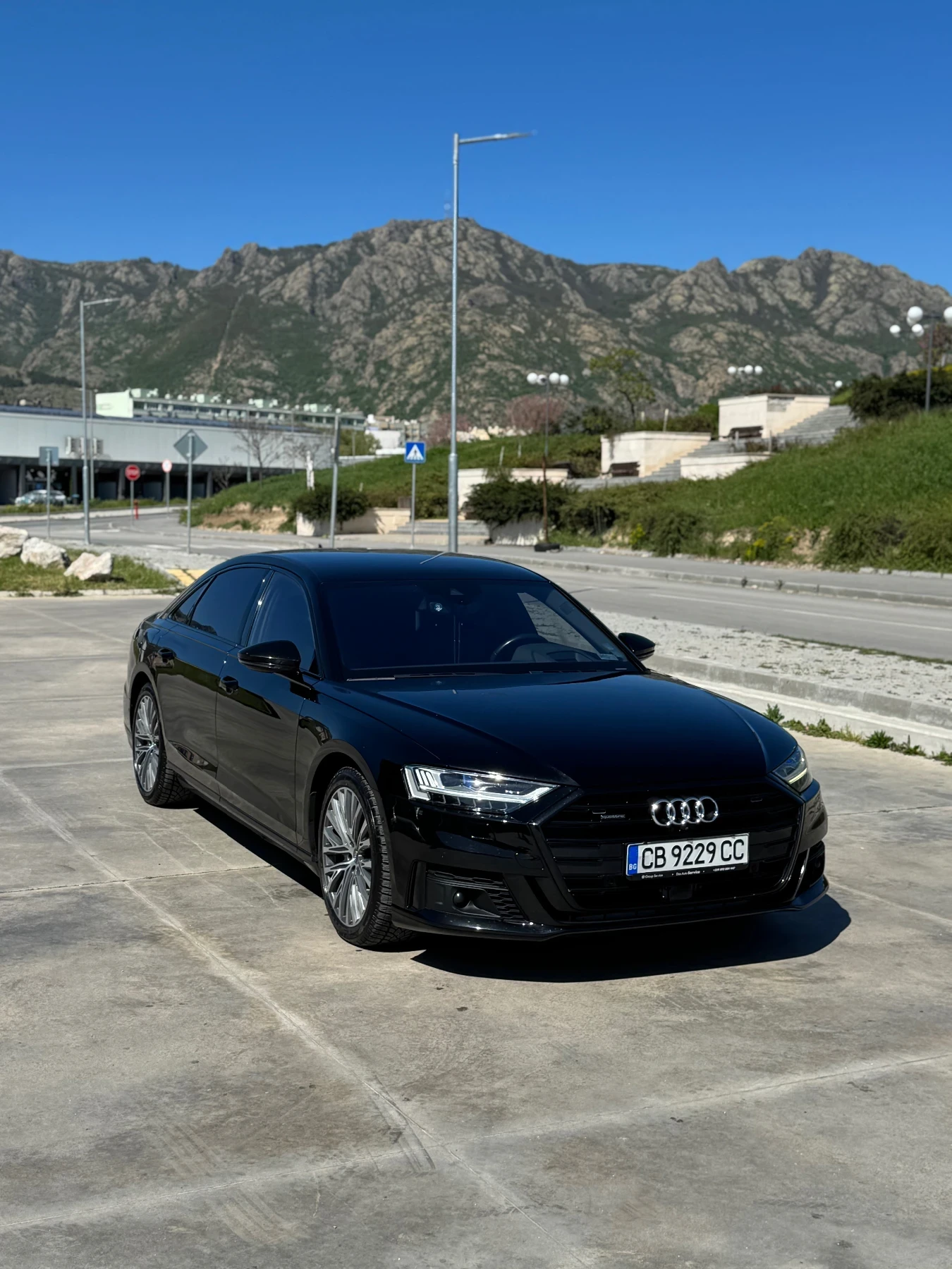 Audi A8  50TDI/Long/Laser/B&O/TV/Пълна сервизна история