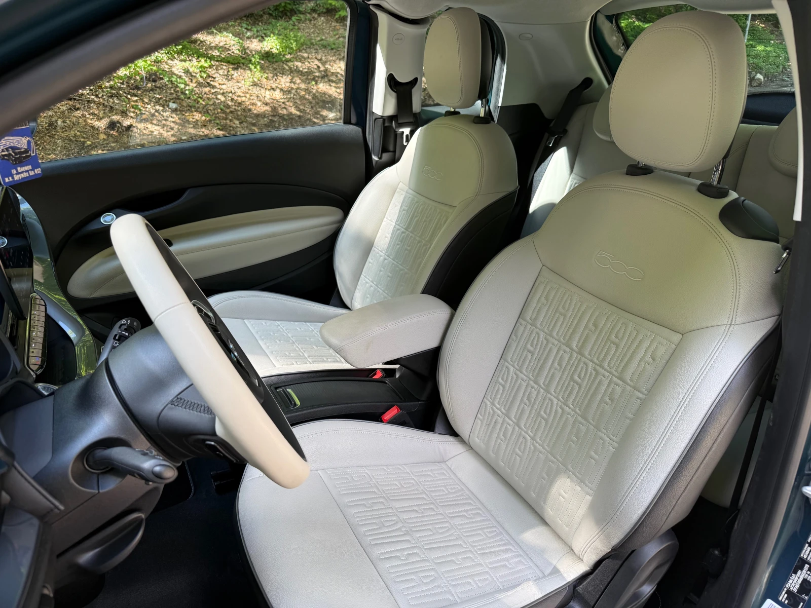 Fiat 500e LA PRIMA* 42KWh* LONG RANGE* 3 ВРАТИ* DIGITAL* FUL, снимка 8 - Автомобили и джипове - 55037840