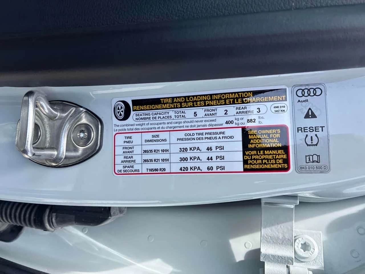 Audi S8 4.0 TFSI/КЛИП/ДИСТРОНИК/360 КАМ/ОБДУХ/ПАНОРАМА, снимка 11 - Автомобили и джипове - 55040491
