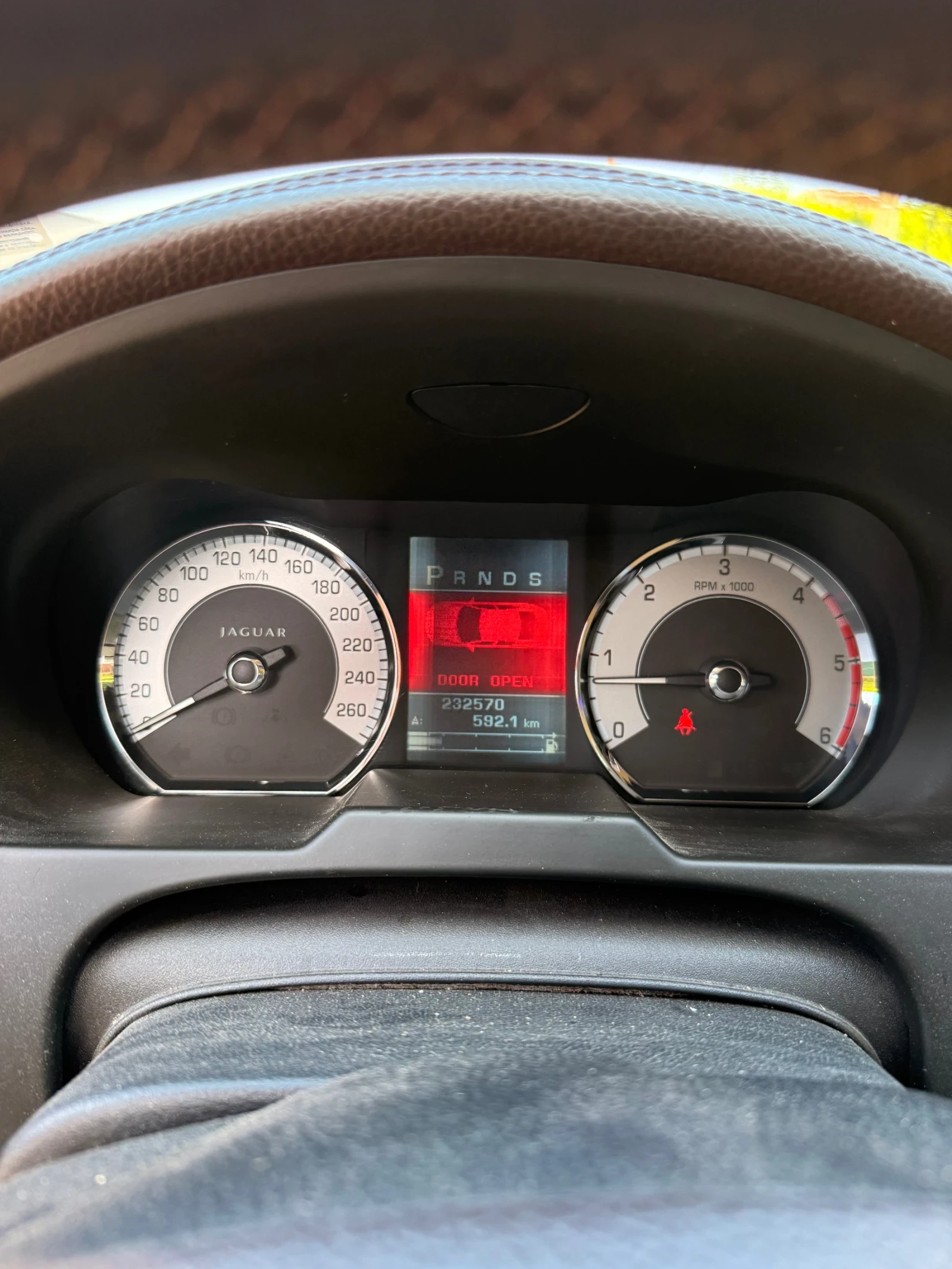 Jaguar Xf, снимка 13 - Автомобили и джипове - 55079152