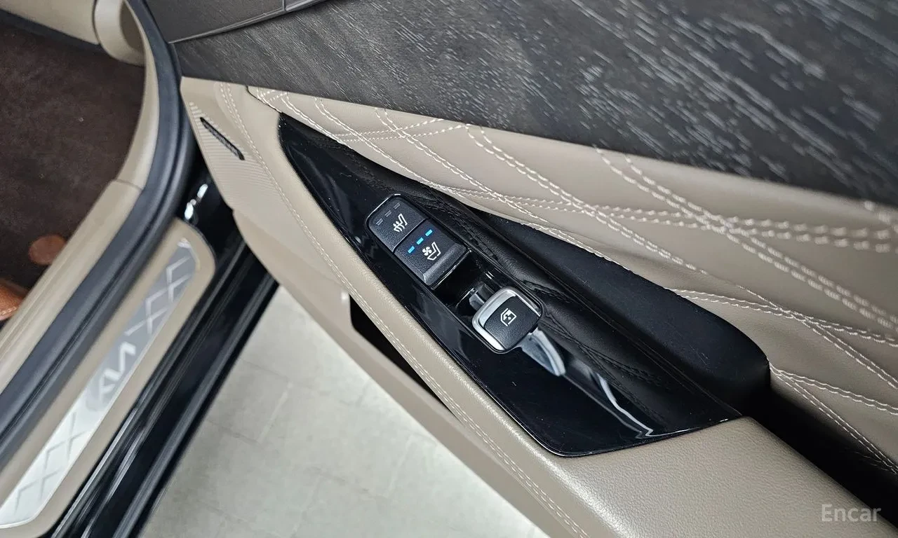 Kia K8 Platinum AWD FULL| MERIDIAN| 360| HEADS UP| ОБДУХ, снимка 16 - Автомобили и джипове - 55215051