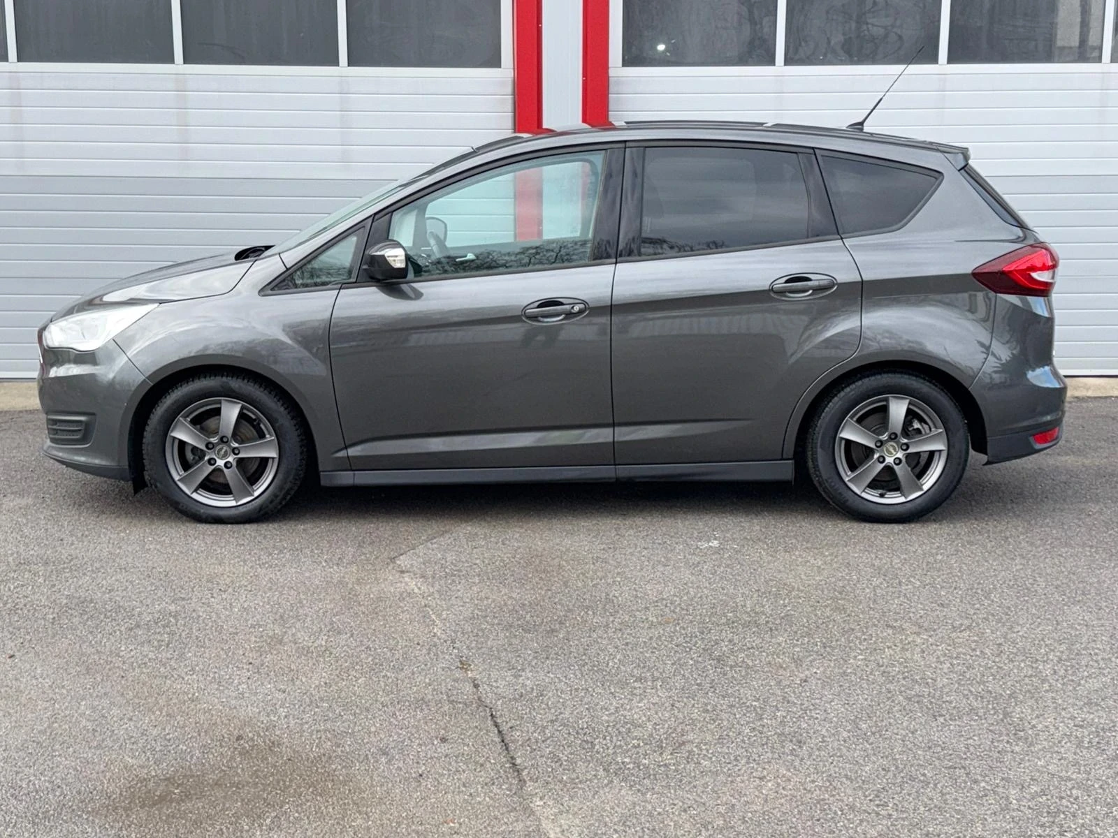 Ford C-max 1.0I ECOBOOST NAVI KLIMATRONIK 6-SPEED EVRO 6B , снимка 6 - Автомобили и джипове - 55853323