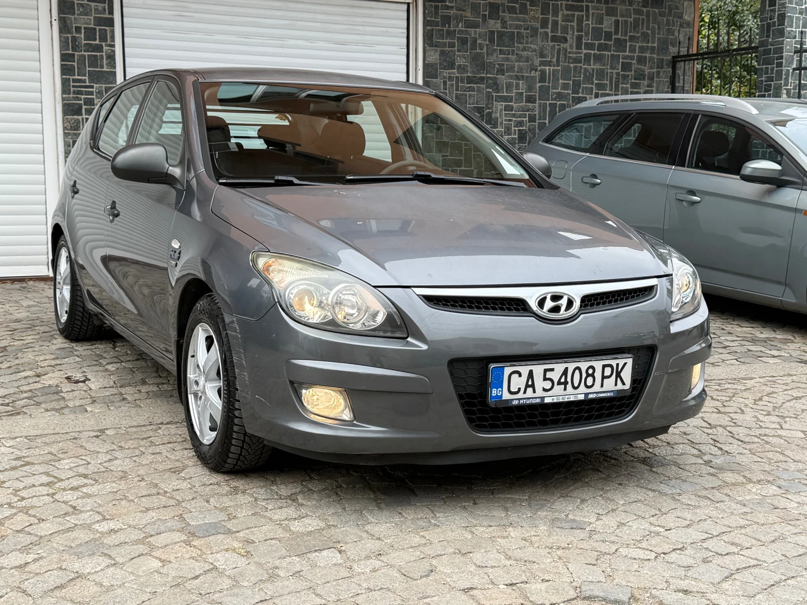 Hyundai I30 1.6 газ инжекцион, снимка 2 - Автомобили и джипове - 56261209