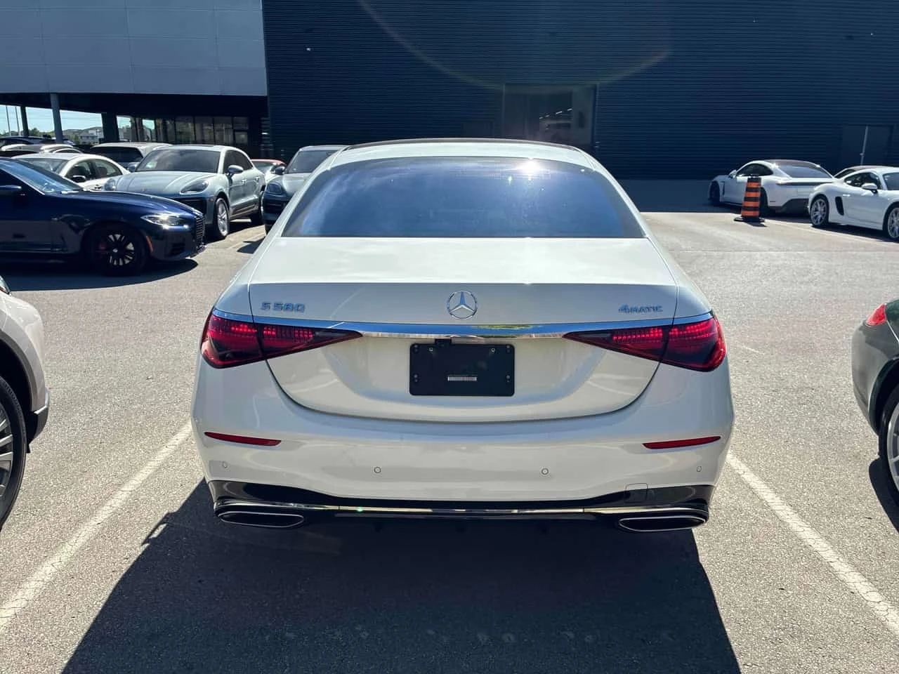Mercedes-Benz S 580 * CARFAX * , снимка 4 - Автомобили и джипове - 56280063