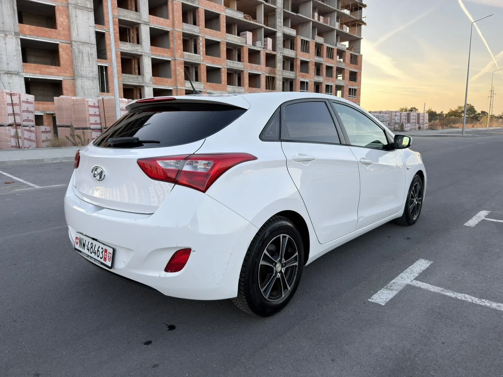 Hyundai I30 1.4i NAVI | Mobile.bg � ����������� 5
