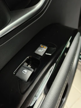 Hyundai Tucson 1.6-T Hybrid AWD, снимка 10