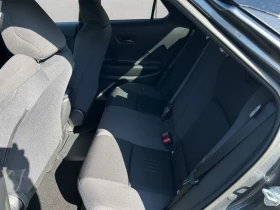 Toyota C-HR 2.0 Plug-in-Hybrid, снимка 14