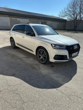 Audi SQ7, снимка 2