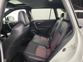 Toyota Rav4 * XSE * CARFAX * ЦЕНА ДО БЪЛГАРИЯ, снимка 13