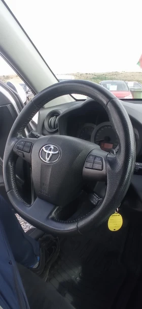 Toyota Rav4 D-cat 2, 2 150 к.с Crossover Automatic 4x4 - 7350 € / 14375.35 лв. - 53293031 15