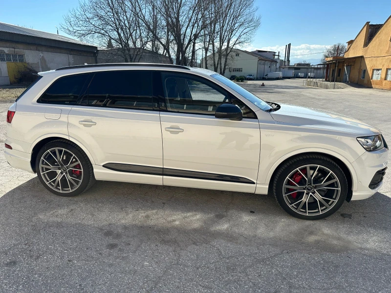 Audi SQ7, снимка 3 - Автомобили и джипове - 47595974