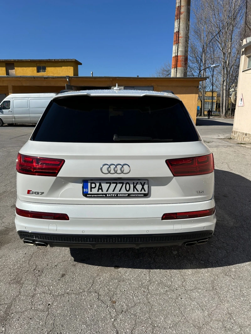 Audi SQ7, снимка 4 - Автомобили и джипове - 47595974