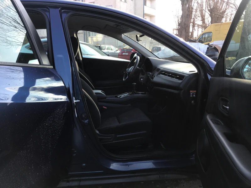 Honda Hr-v 1, 6 COMFORT, снимка 11 - Автомобили и джипове - 48662097