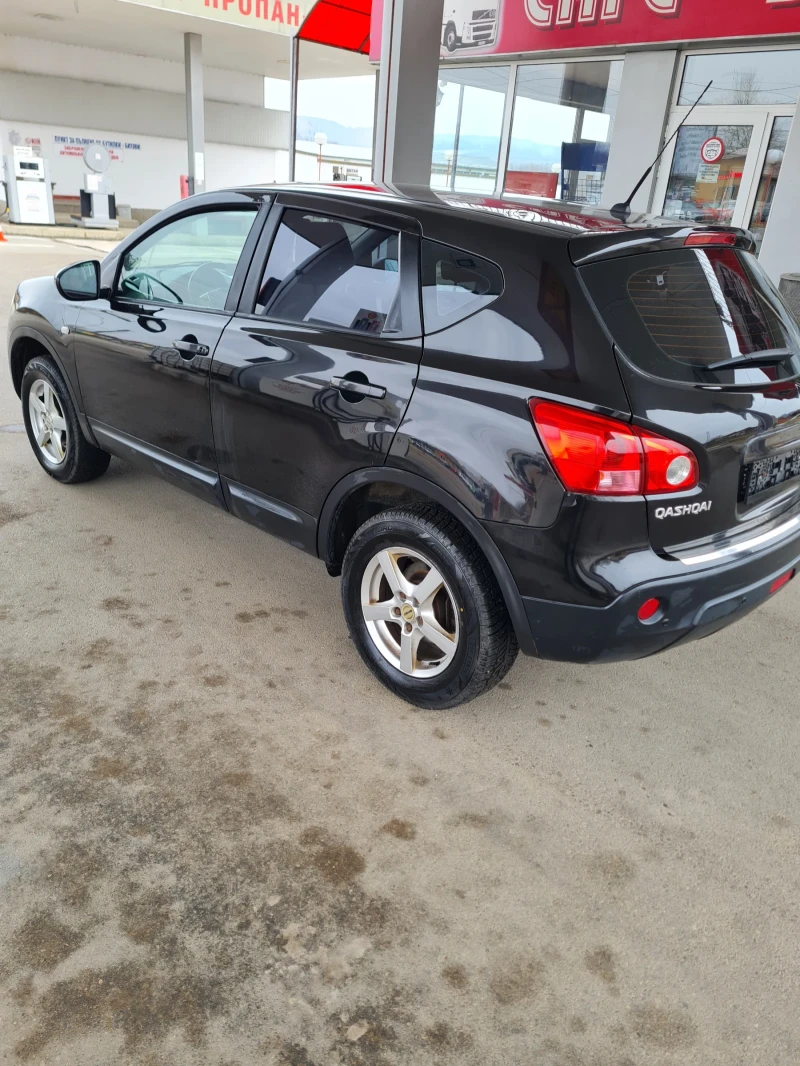 Nissan Qashqai 1.5 DCI 115к.с. 2009г. , снимка 4 - Автомобили и джипове - 48694647