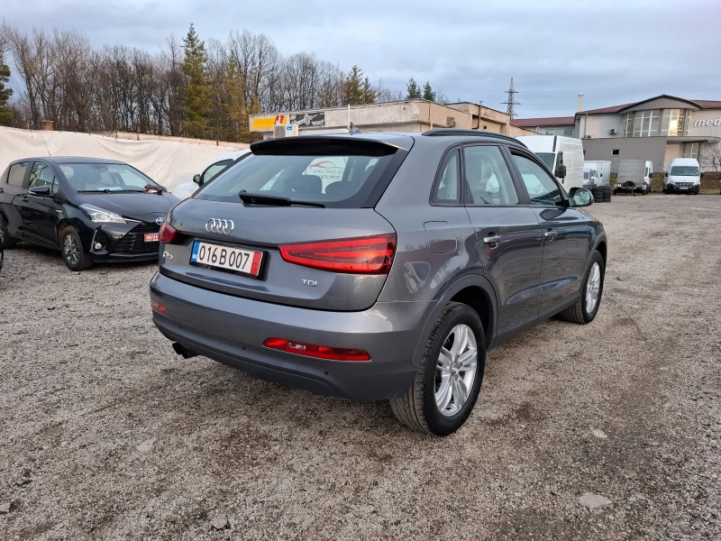 Audi Q3 2.0tdi, снимка 5 - Автомобили и джипове - 48798700