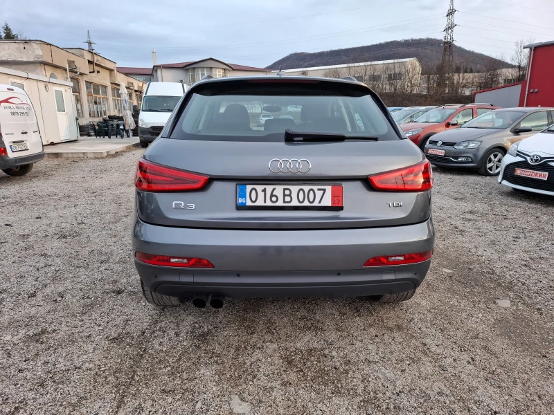 Audi Q3 2.0tdi, снимка 6 - Автомобили и джипове - 48798700